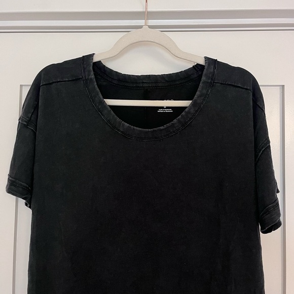 Anthropologie Pilcro Charcoal Short Sleeve Tee - Picture 5 of 5